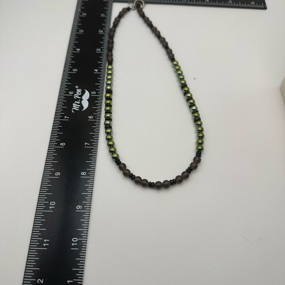 Green Hematite and Smoky Quartz Beaded Necklace - Picture 5 of 6